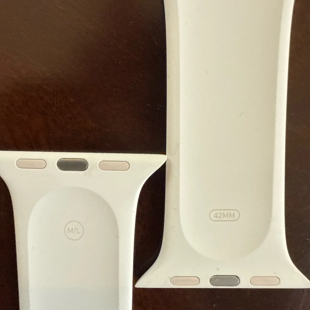 Genuine OEM Apple Watch Sport Band 42mm M/L Starlight